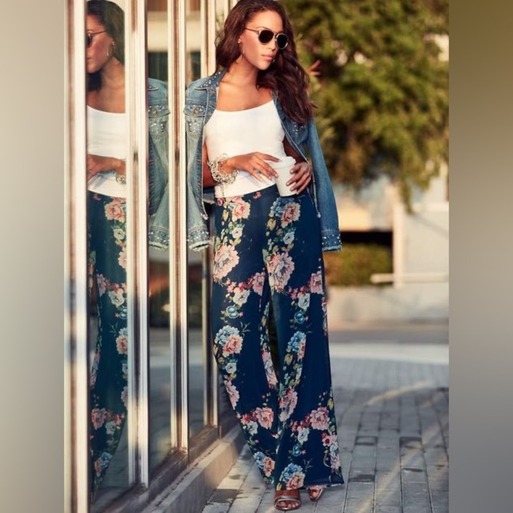 Sweet Pea x New York & Company Floral Palazzo Pants, Size M